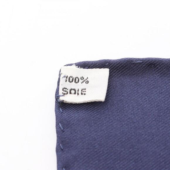 HERMES White Silk Scarf - Picture 3 of 7